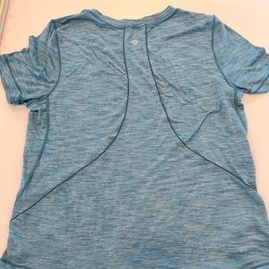 Slate blue Lululemon Tee size 6.